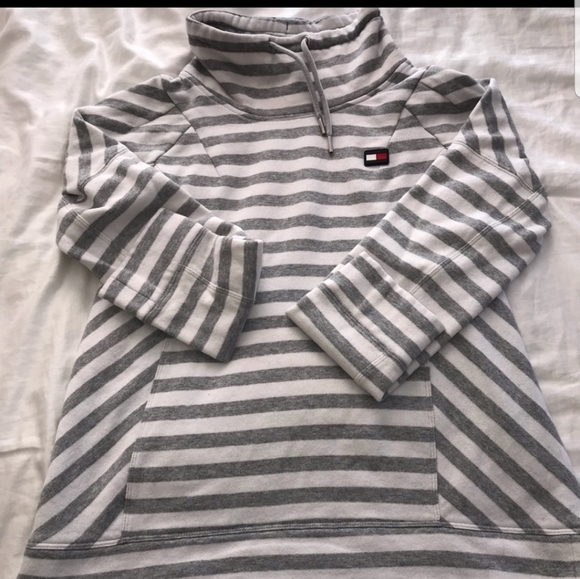 Tommy Hilfiger Striped Funnel Neck Sweatshirt - Picture 3 of 7